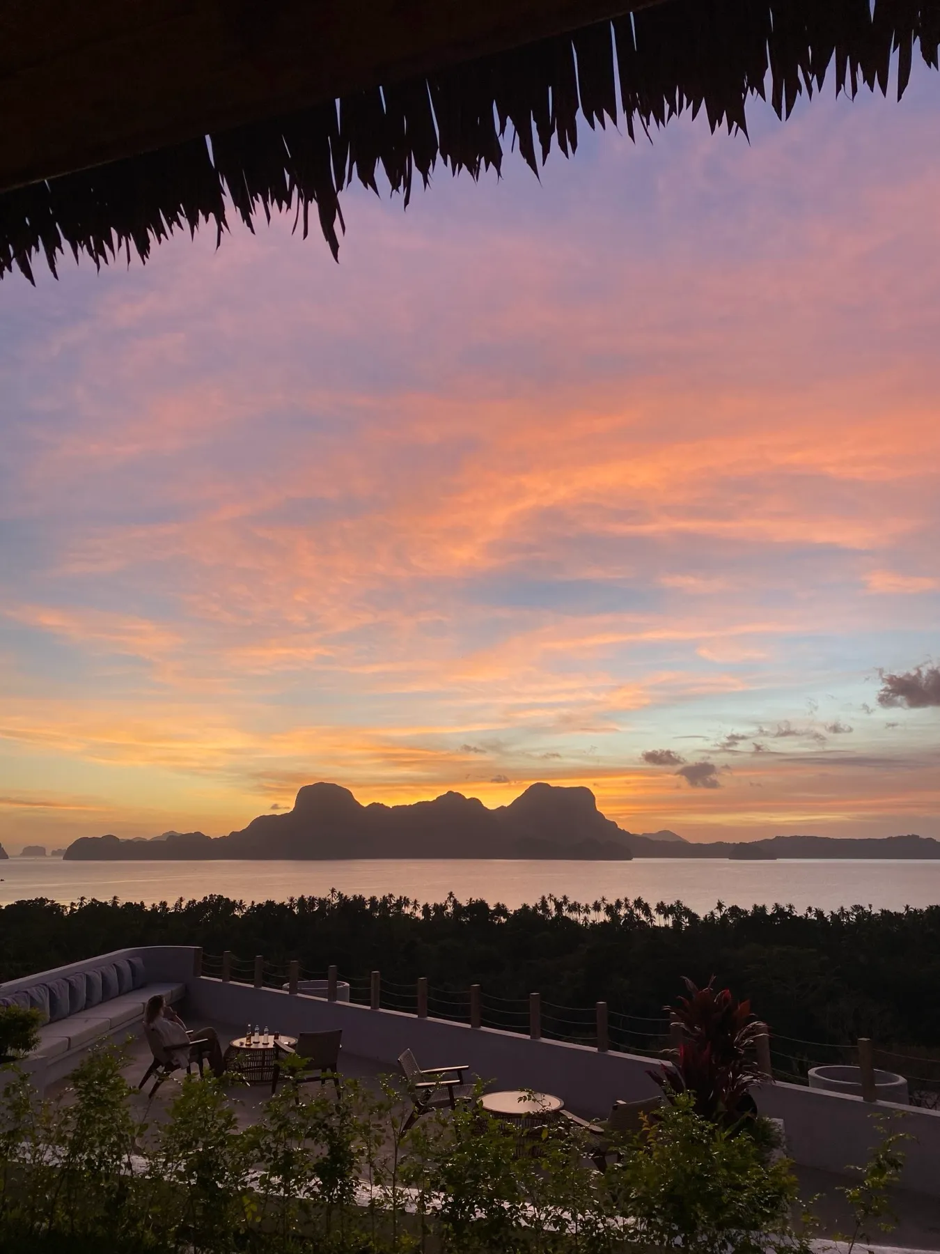 Golden-Hour Evenings at Atalaya Resort, El Nido