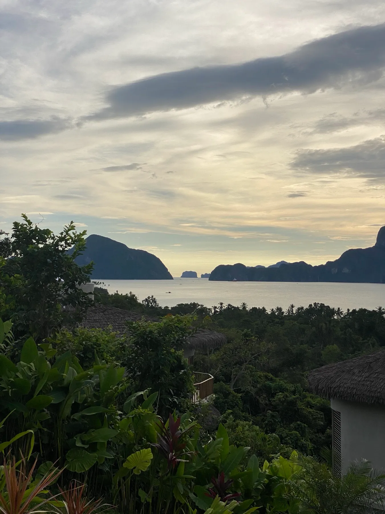 Island Hopping at Atalaya Resort, El Nido